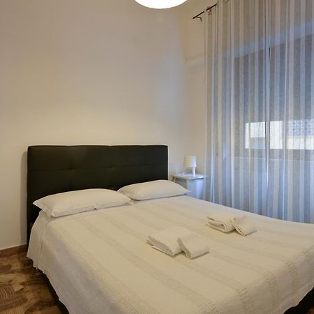 Gold Apartment Monteverde-Gianicolense โรม ภายนอก รูปภาพ